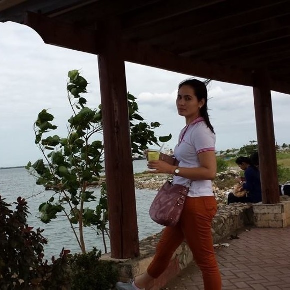 Meet your Posher, Jan - Picture 1 of 1